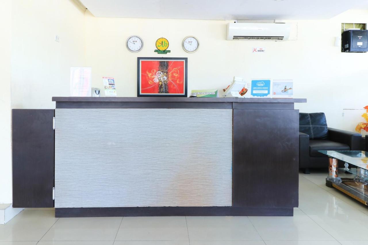 Al-Badar Hotel Syariah 马卡萨 外观 照片