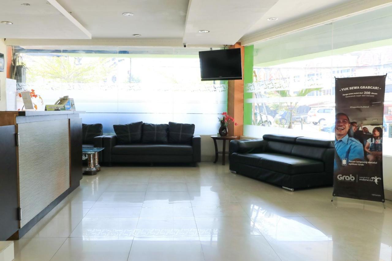 Al-Badar Hotel Syariah 马卡萨 外观 照片