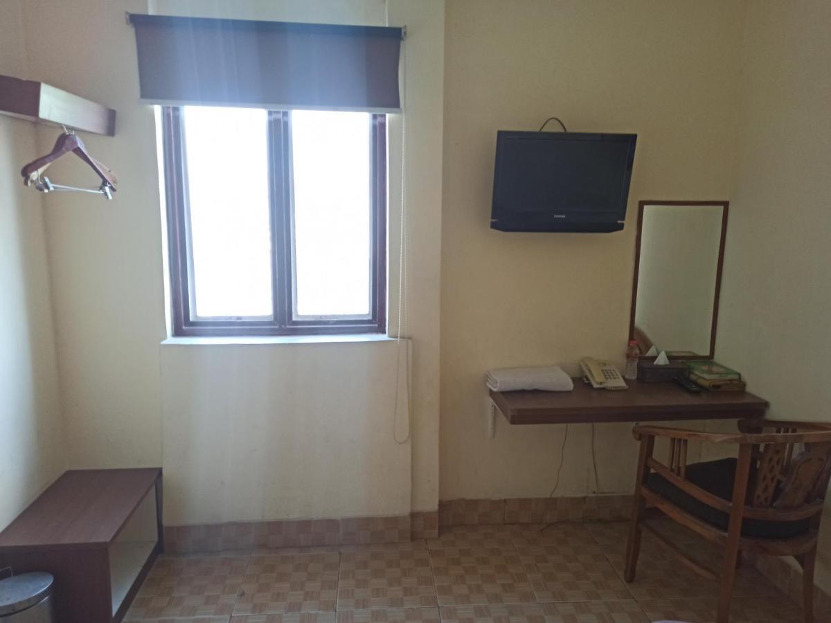 Al-Badar Hotel Syariah 马卡萨 外观 照片