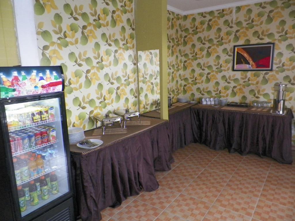 Al-Badar Hotel Syariah 马卡萨 外观 照片
