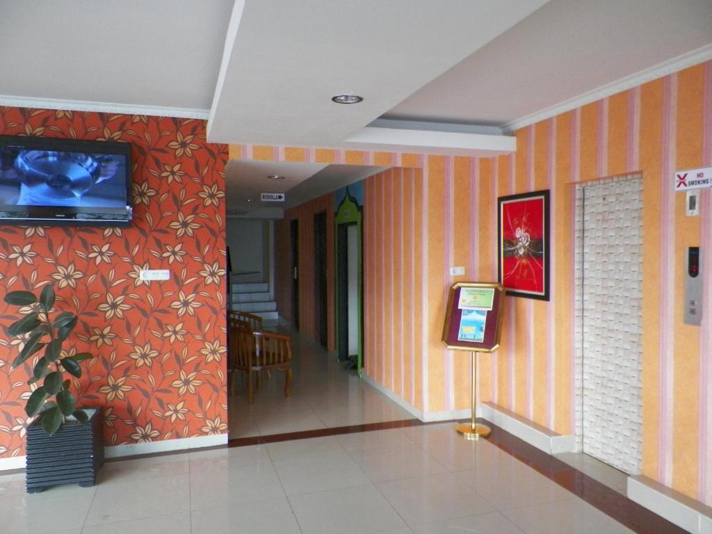 Al-Badar Hotel Syariah 马卡萨 外观 照片